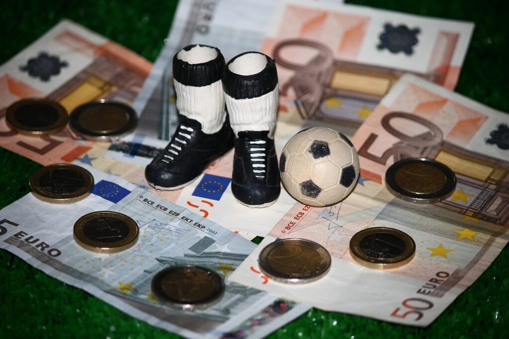 soccer and money ©DS-Foto